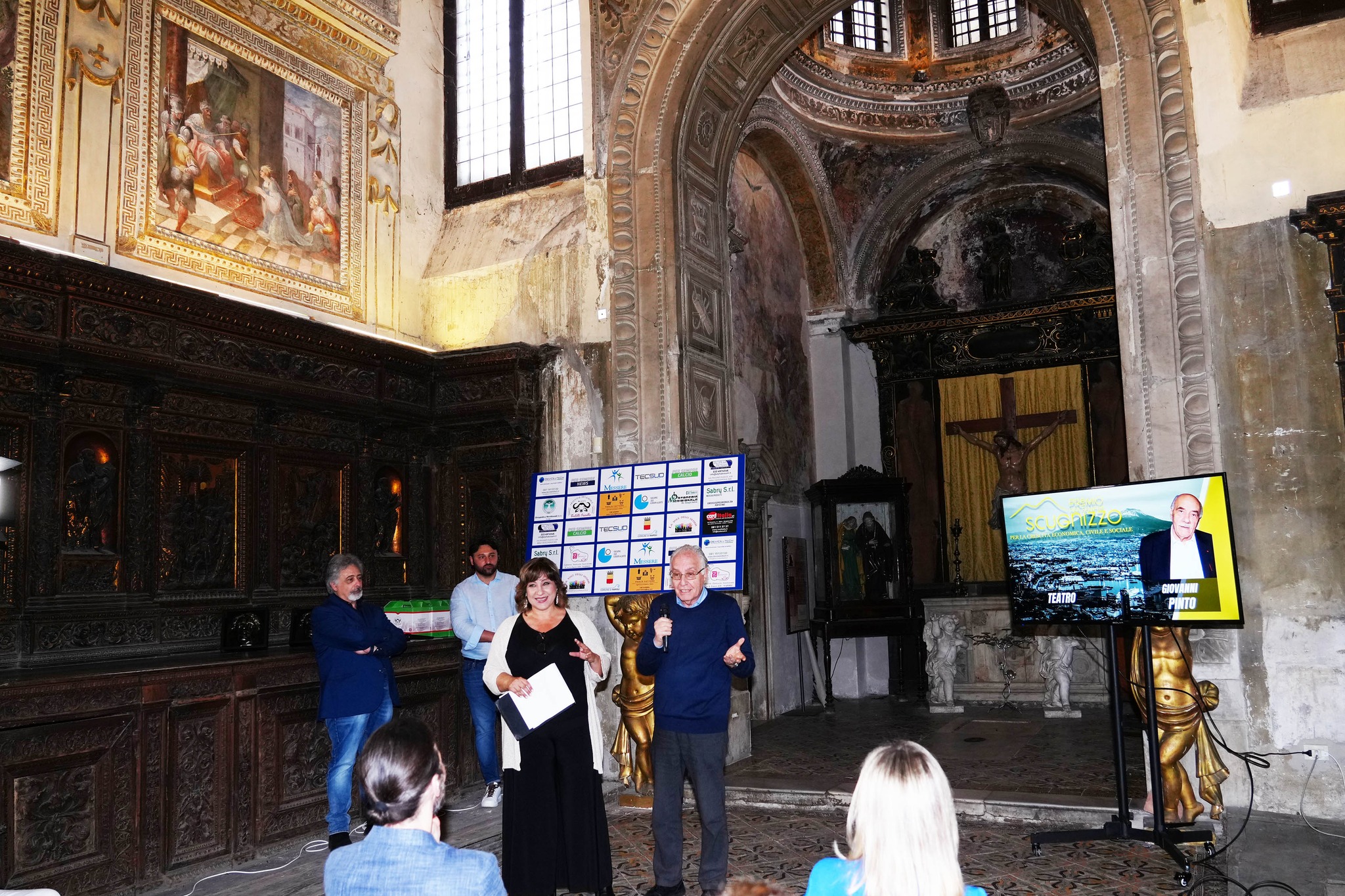 Sagrestia della Chiesa della SS. Annunziata Sagrestia della Chiesa della SS. Annunziata